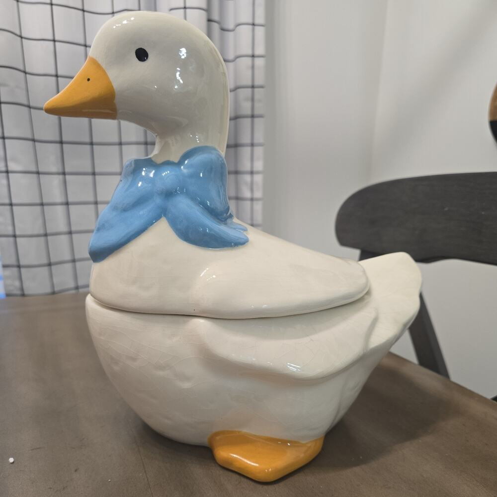 VINTAGE GOOSE/DUCK COOKIE JAR..CERAMIC..BLUE BowOrange FEET & BEAK Cottagecore